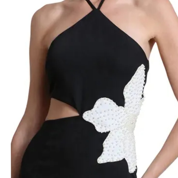 🆕⭐ Avec Les Filles Black Pearl Cut Out Midi Dress - Picture 4 of 14